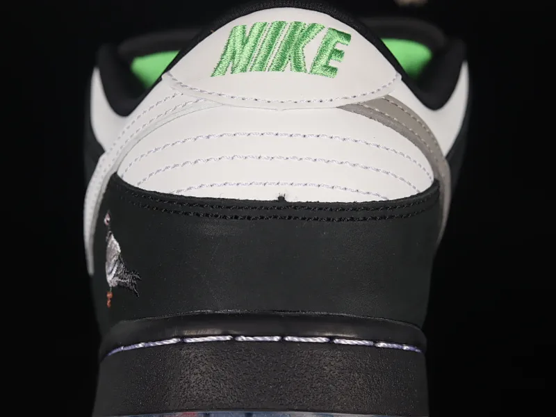 All categories Nk SB Dunk Series Nk SB Dunk Low low-top sneakers M version pure original Jeff Staple x Nk SB Dunk Low "Pigeon" 3.0 black and white panda pigeon low-top classic versatile casual sports sneakers BV1310-013